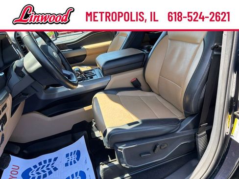 Used 2023 Ford F150 Lariat w/ Trailer Tow Package AWD/4WD image 17