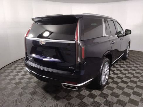 Used 2021 Cadillac Escalade Premium Luxury image 57