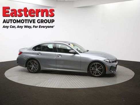 Used 2023 BMW 330i Sedan w/ M Sport Package image 46