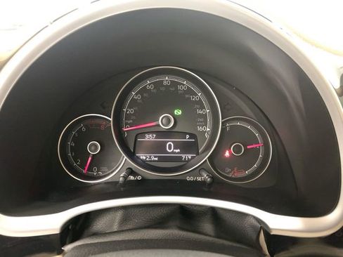 Used 2017 Volkswagen Beetle 1.8T SE FWD image 17