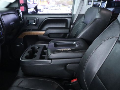 Used 2016 Chevrolet Silverado 1500 LTZ w/ Sport Package image 17