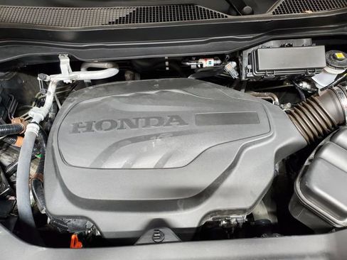 Used 2023 Honda Passport EX-L image 6