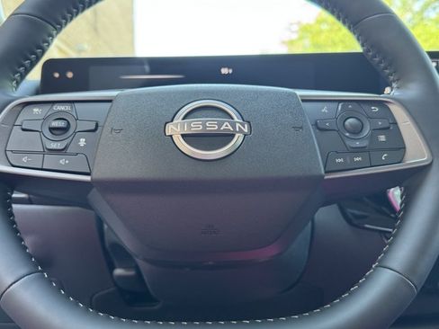 New 2026 Nissan Sentra SV w/ SV Convenience Package FWD image 8