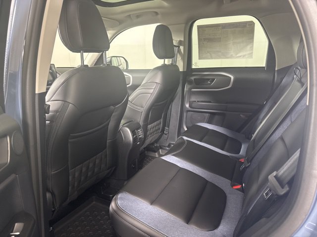 Certified 2025 Ford Bronco Sport Outer Banks w/ Outer Banks Tech Package+ AWD/4WD image 12