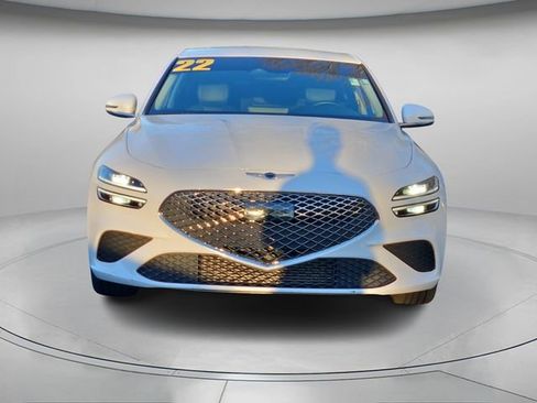Used 2022 Genesis G70 2.0T image 5