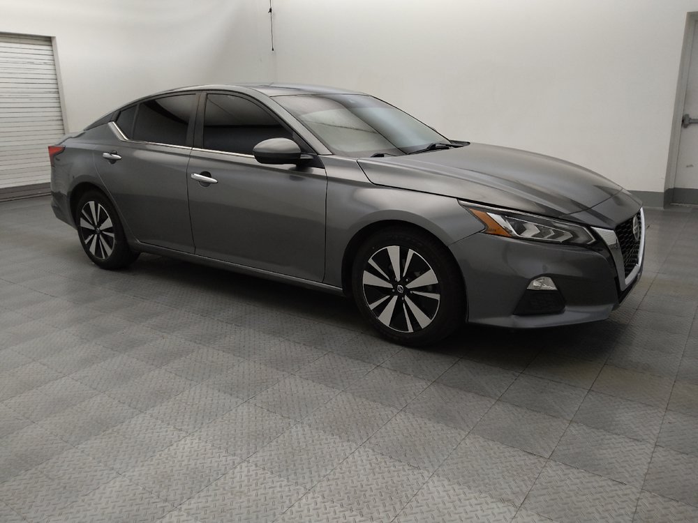 Used 2022 Nissan Altima 2.5 SV FWD image 11