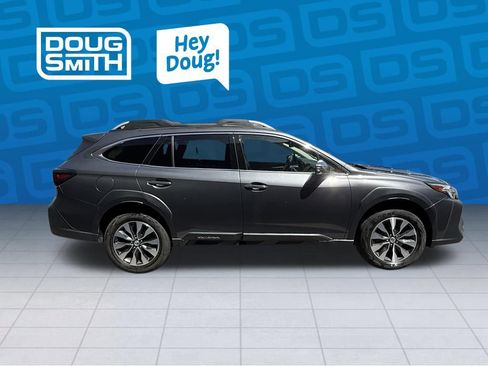 Used 2023 Subaru Outback Touring XT AWD/4WD image 5