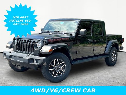 Used 2021 Jeep Gladiator Sport AWD/4WD image 1