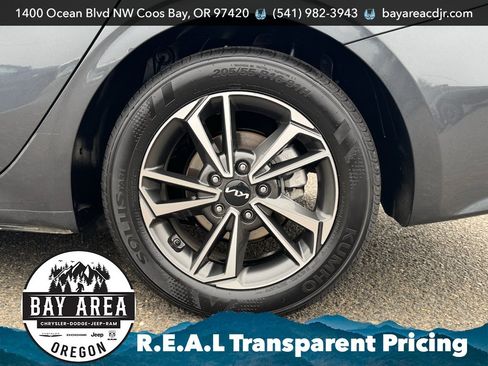 Used 2023 Kia Forte LXS FWD image 27