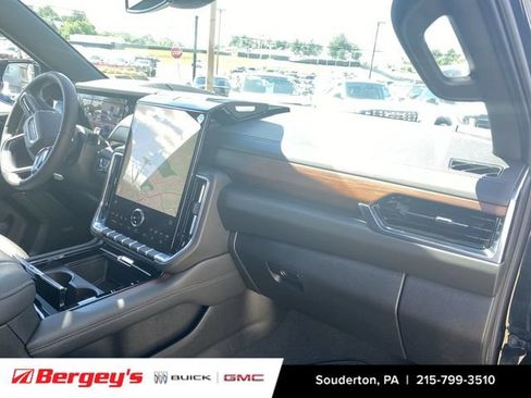 New 2026 GMC Yukon Denali AWD/4WD image 31