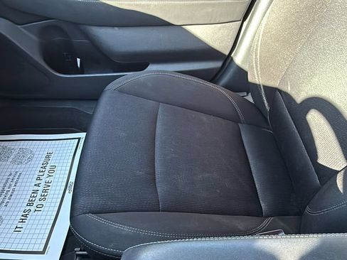 Used 2019 Subaru Legacy 2.5i Premium AWD/4WD image 21