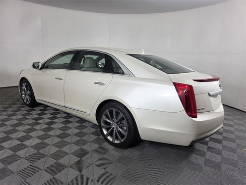 Used 2014 Cadillac XTS image 7