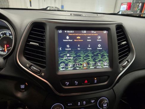 Used 2023 Jeep Cherokee Altitude Lux AWD/4WD image 24