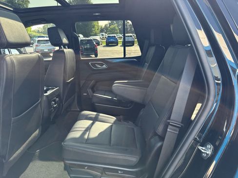 Used 2023 Chevrolet Tahoe RST w/ Luxury Package AWD/4WD image 21