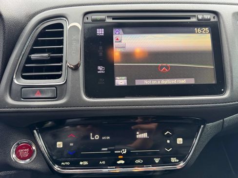 Used 2017 Honda HR-V EX-L image 22