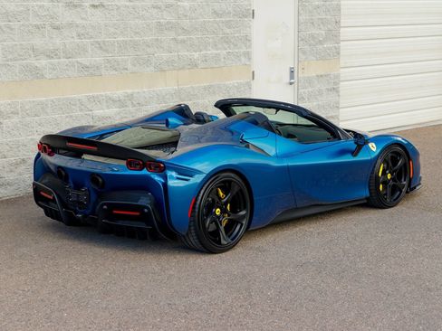 Used 2023 Ferrari SF90 Spider AWD/4WD image 24