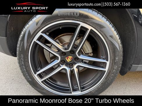 Used 2020 Porsche Macan S AWD/4WD image 18