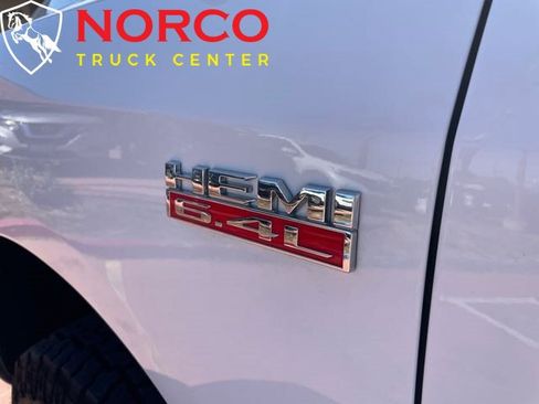 Used 2021 RAM 2500 Big Horn image 13