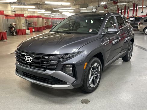 Used 2025 Hyundai Tucson SEL AWD/4WD image 5