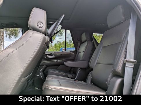 Used 2021 Chevrolet Tahoe High Country w/ Premium Package AWD/4WD image 16
