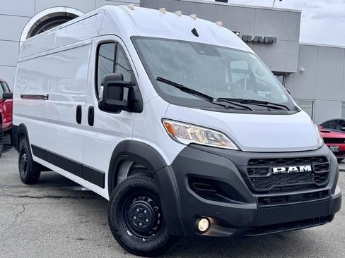 Used 2025 RAM ProMaster 2500 w/ Safety Group image 1