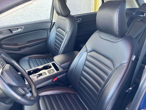 Used 2024 Ford Edge SEL image 37