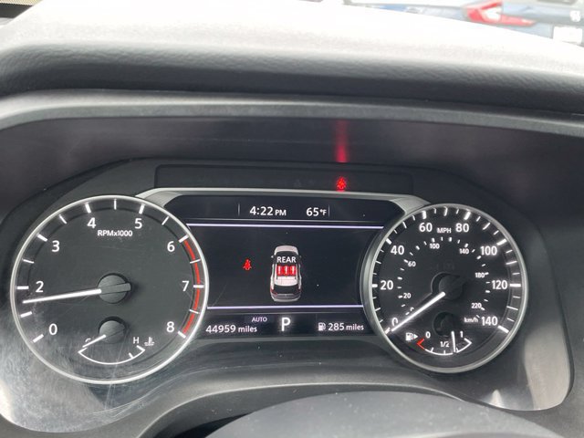 Used 2024 Nissan Rogue S AWD/4WD image 11
