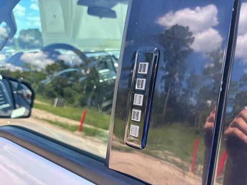 Used 2018 Ford F150 XLT RWD image 37