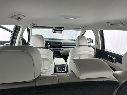 New 2026 Kia Sorento EX AWD/4WD image 18