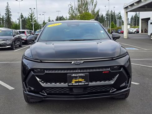 Used 2025 Chevrolet Equinox EV RS FWD image 10