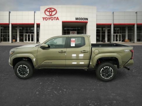 New 2026 Toyota Tacoma TRD Sport AWD/4WD image 21