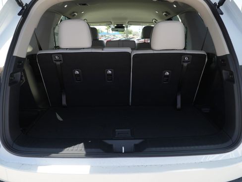 New 2026 Honda Pilot EX-L image 8