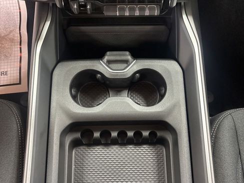 New 2026 RAM 2500 Big Horn AWD/4WD image 14