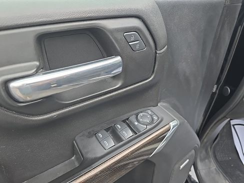 Used 2019 Chevrolet Silverado 1500 LT Trail Boss image 13