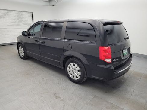 Used 2016 Dodge Grand Caravan SE w/ Quick Order Package 29E SE image 3