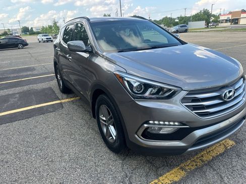 Used 2018 Hyundai Santa Fe Sport FWD image 13