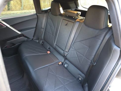 Used 2023 BMW iX M60 image 17