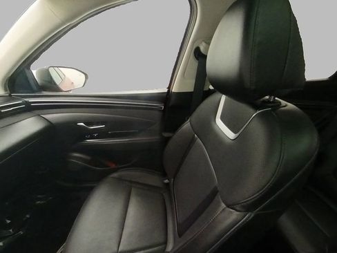 Used 2023 Hyundai Tucson Limited image 36