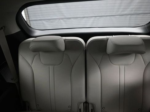 New 2025 Kia Sorento S w/ Panoramic Sunroof Package FWD image 24