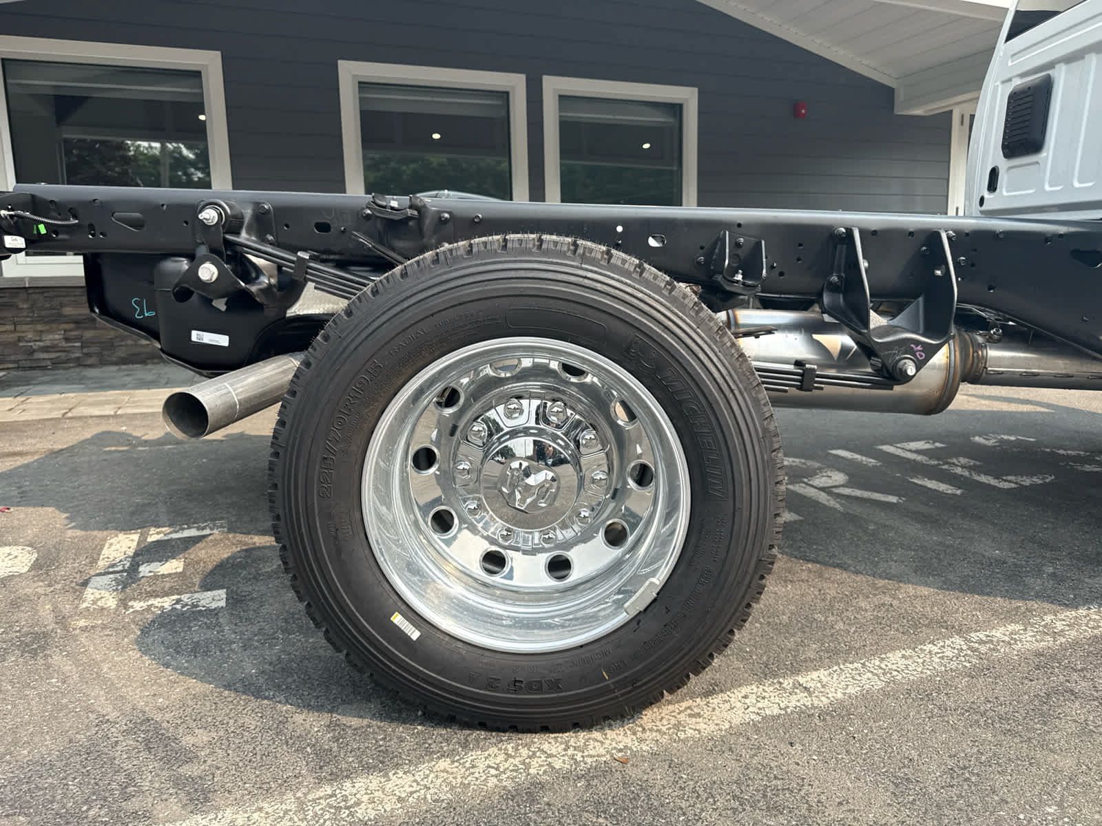 New 2026 RAM 5500 Tradesman w/ Chrome Appearance Group AWD/4WD image 7
