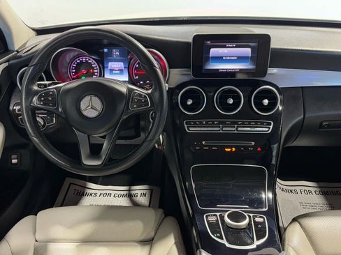 Used 2017 Mercedes-Benz C 300 Sedan image 10