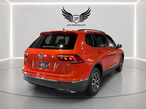Used 2018 Volkswagen Tiguan SEL FWD image 7