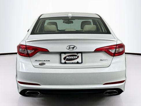 Used 2016 Hyundai Sonata Sport FWD image 14