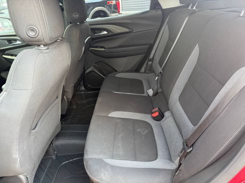 Used 2021 Chevrolet TrailBlazer LT w/ Convenience Package AWD/4WD image 33