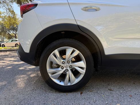 Used 2025 Buick Encore GX Preferred image 23