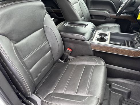 Used 2018 GMC Sierra 1500 Denali AWD/4WD image 34