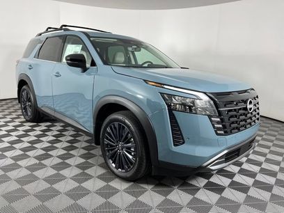New 2026 Nissan Pathfinder SL w/ SL Premium Package