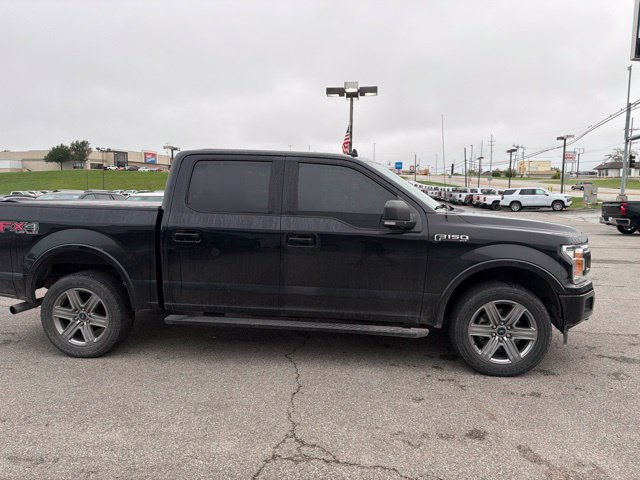 Used 2019 Ford F150 XLT w/ Equipment Group 302A Luxury AWD/4WD image 11