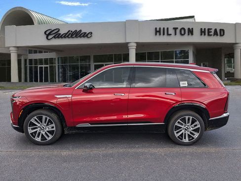 New 2026 Cadillac Vistiq Luxury w/ LPO, Floor Liner Package image 3