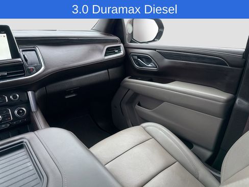 Used 2022 GMC Yukon XL SLT w/ SLT Premium Package image 25